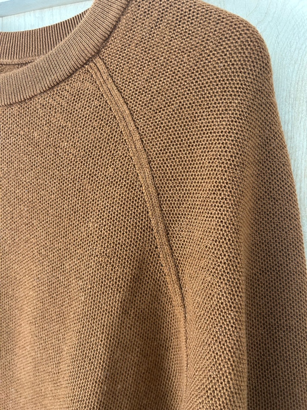 Lululemon Butternut Brown 100% Merino Wool Honeycomb crew Sweater EUC, Size 8 - Picture 6 of 11